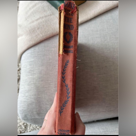 Casablanca movie edition book - Picture 3 of 4